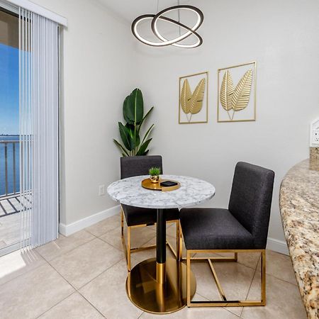 Elegant Waterfront Place For Two/Boca Ciega Resort San Petersburgo Exterior foto