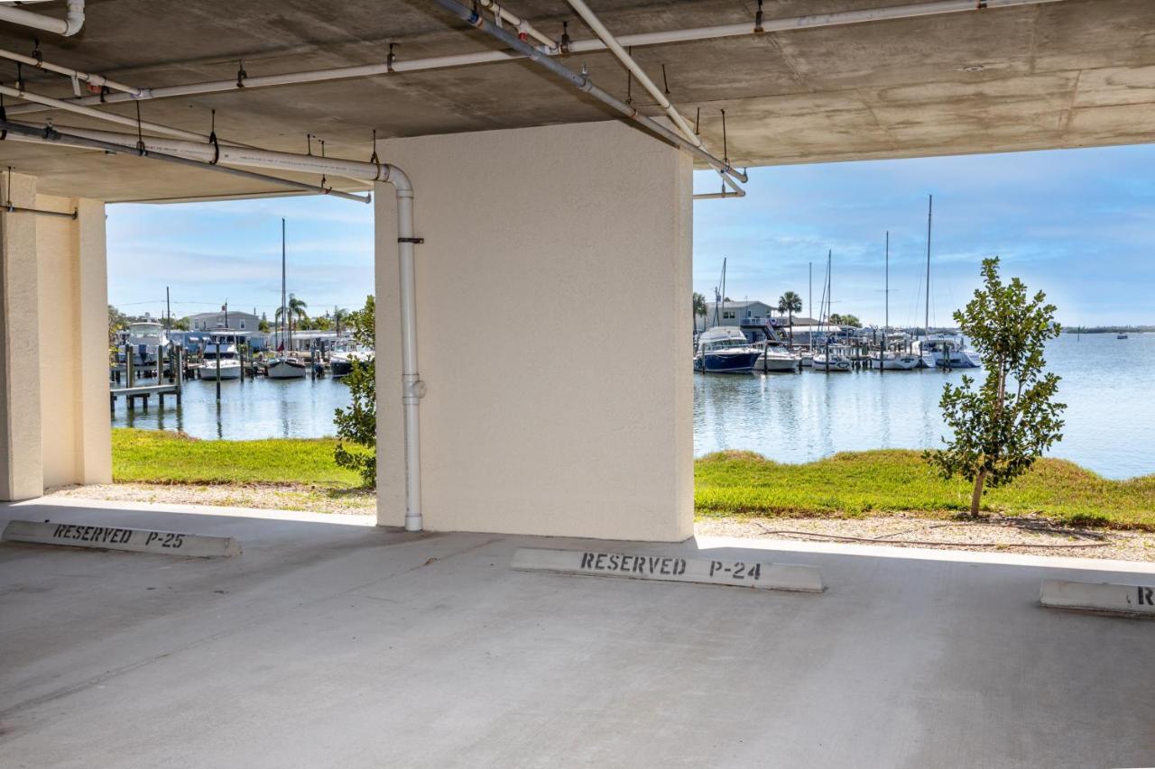 Elegant Waterfront Place For Two/Boca Ciega Resort San Petersburgo Exterior foto