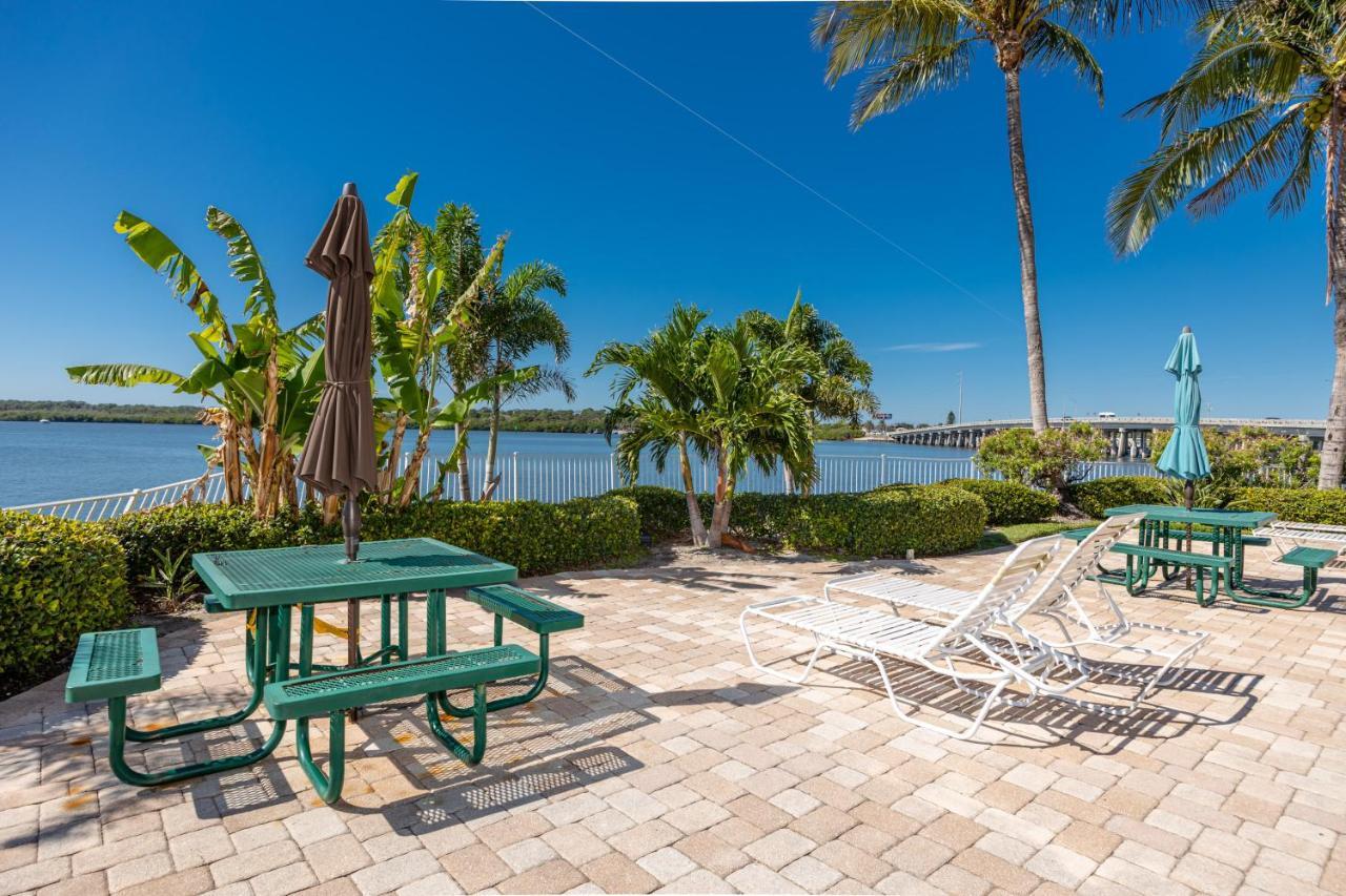 Elegant Waterfront Place For Two/Boca Ciega Resort San Petersburgo Exterior foto